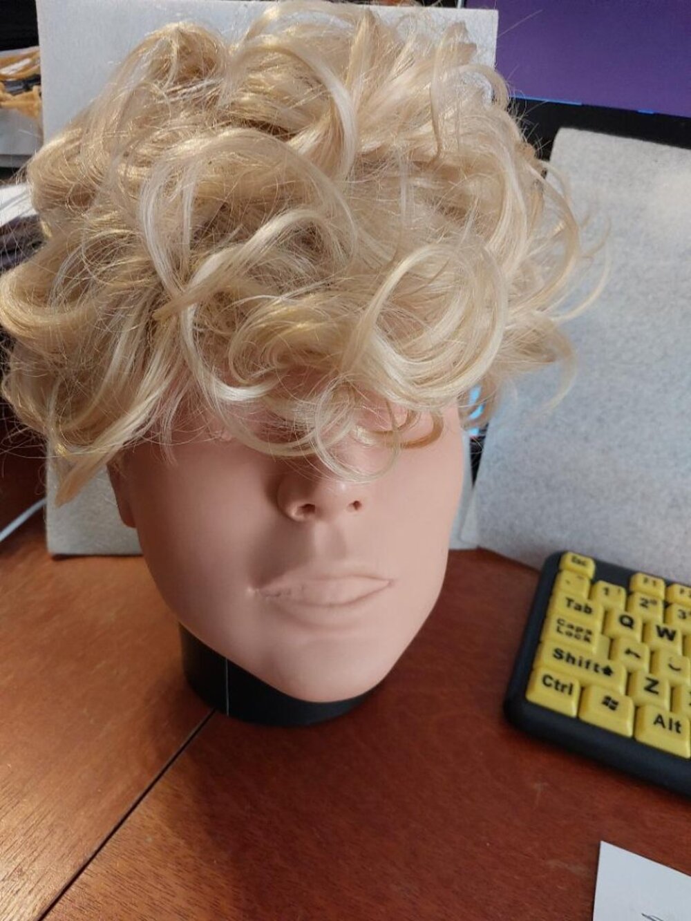 NEW ! Allaula Women Rose Golden Short 13" Inch Wig